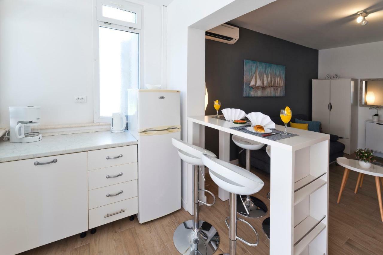 Apartment Marina 普利莫顿 外观 照片